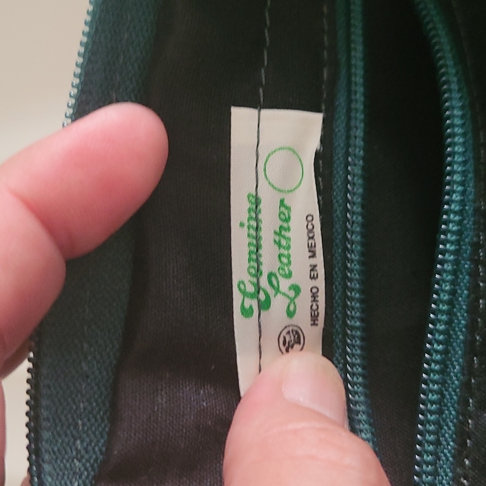 Purse - Picture 3 of 3
